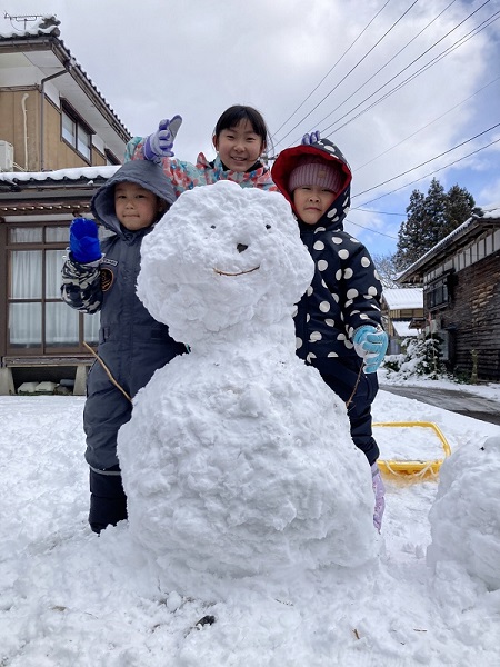 新潟県胎内市　冬　雪遊び